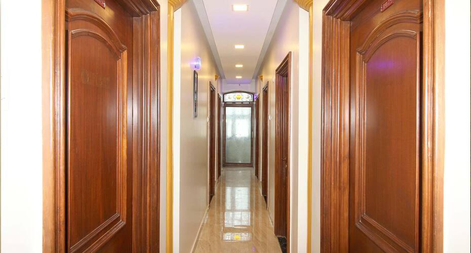 Hotel Imperial Palace, Mumbai 2
